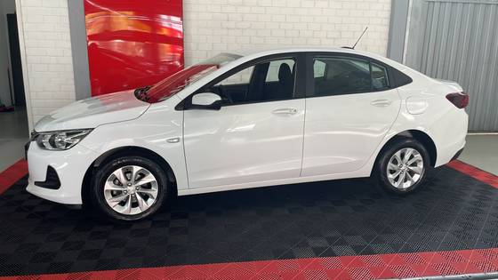 CHEVROLET ONIX 1.0 FLEX PLUS LT MANUAL CHEVROLET ONIX 1.0 FLEX PLUS LT MANUAL